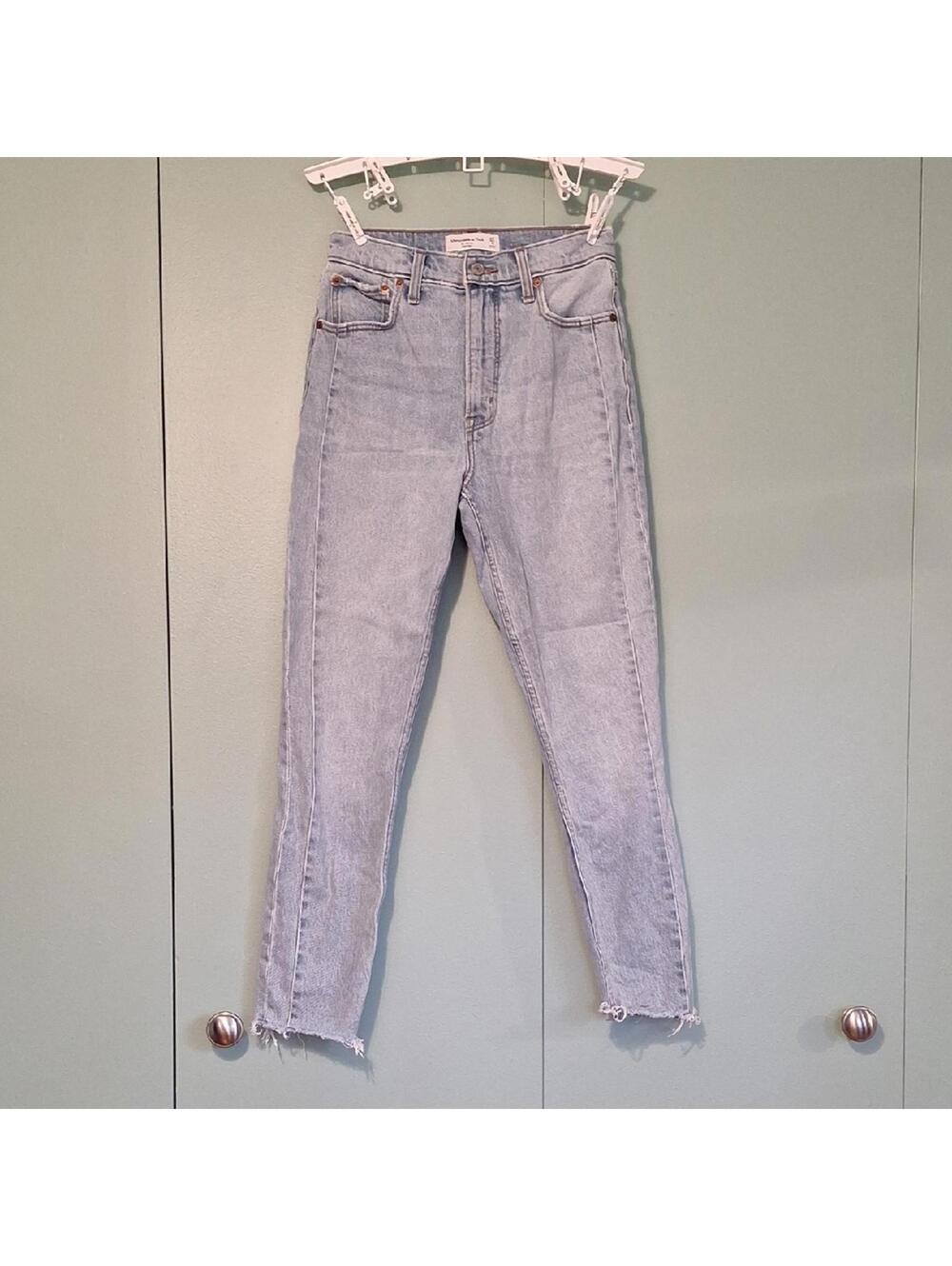 Abercrombie And Fitch The Skinny High Rise Jean Size 27